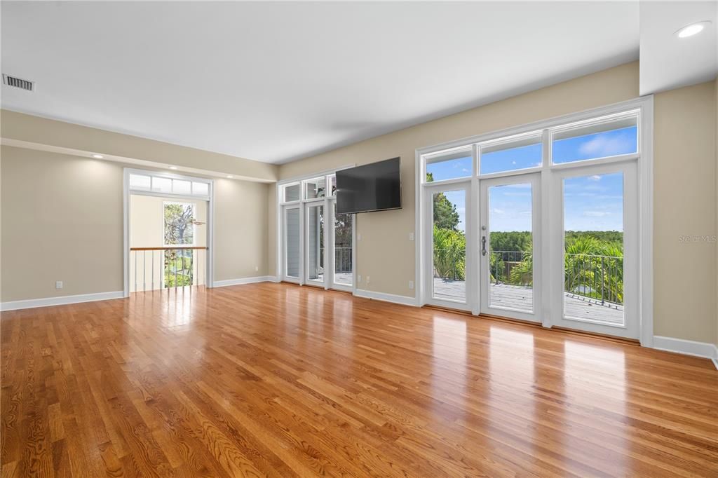 待售: $1,950,000 (4 贝兹, 5 浴室, 4995 平方英尺)