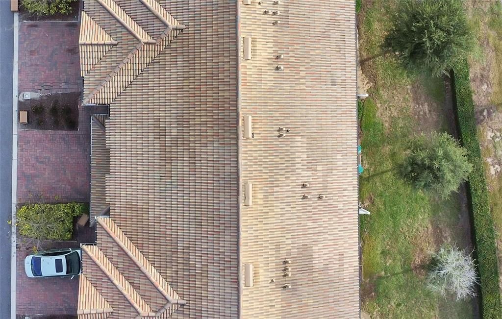 For Sale: $349,000 (3 beds, 2 baths, 1912 Square Feet)