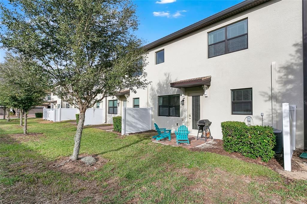 For Sale: $349,000 (3 beds, 2 baths, 1912 Square Feet)