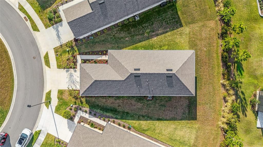 For Sale: $329,000 (2 beds, 2 baths, 1433 Square Feet)