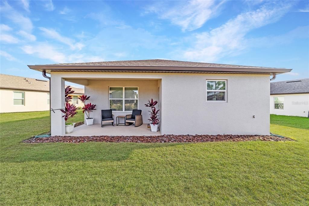 For Sale: $329,000 (2 beds, 2 baths, 1433 Square Feet)