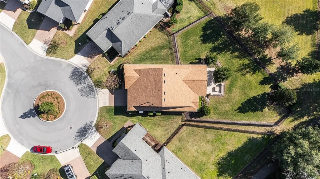 For Sale: $450,000 (2 beds, 2 baths, 1956 Square Feet)