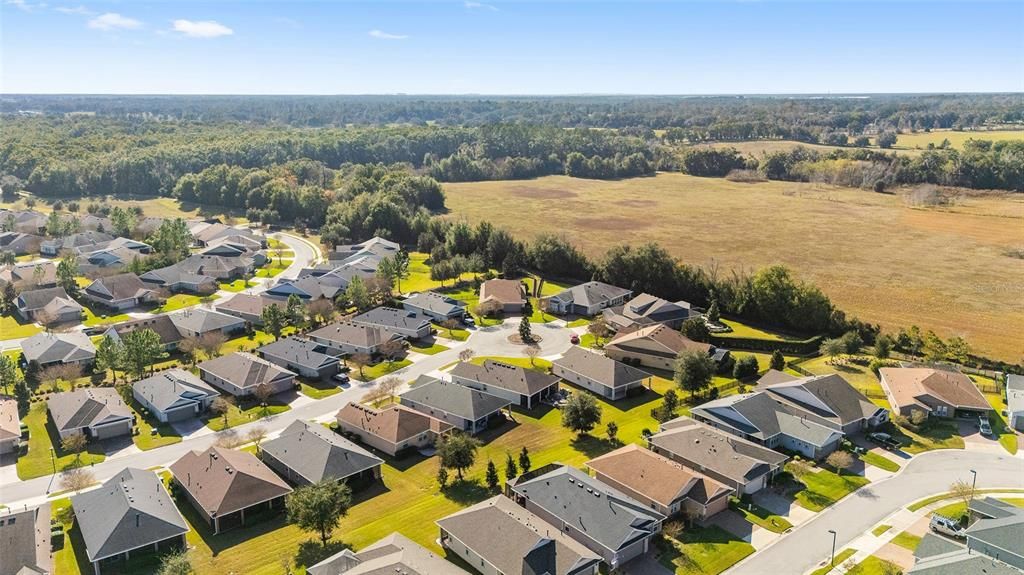 For Sale: $450,000 (2 beds, 2 baths, 1956 Square Feet)