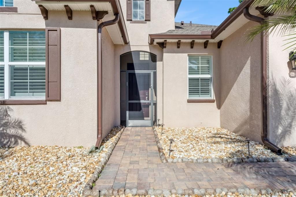 En Venta: $499,900 (3 camas, 2 baños, 2346 Pies cuadrados)