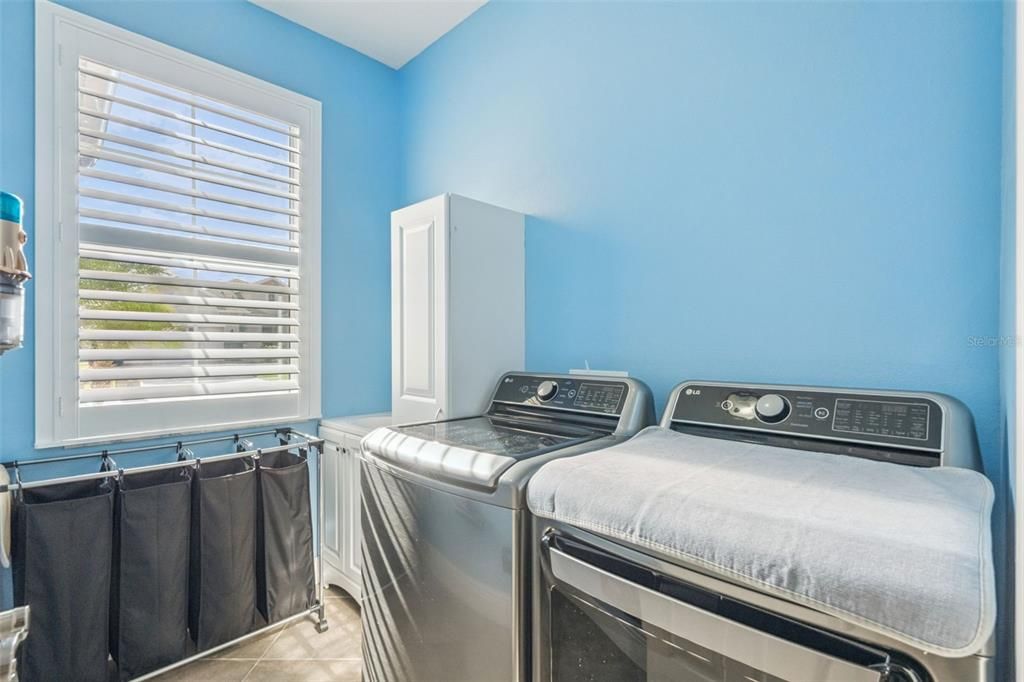 En Venta: $499,900 (3 camas, 2 baños, 2346 Pies cuadrados)