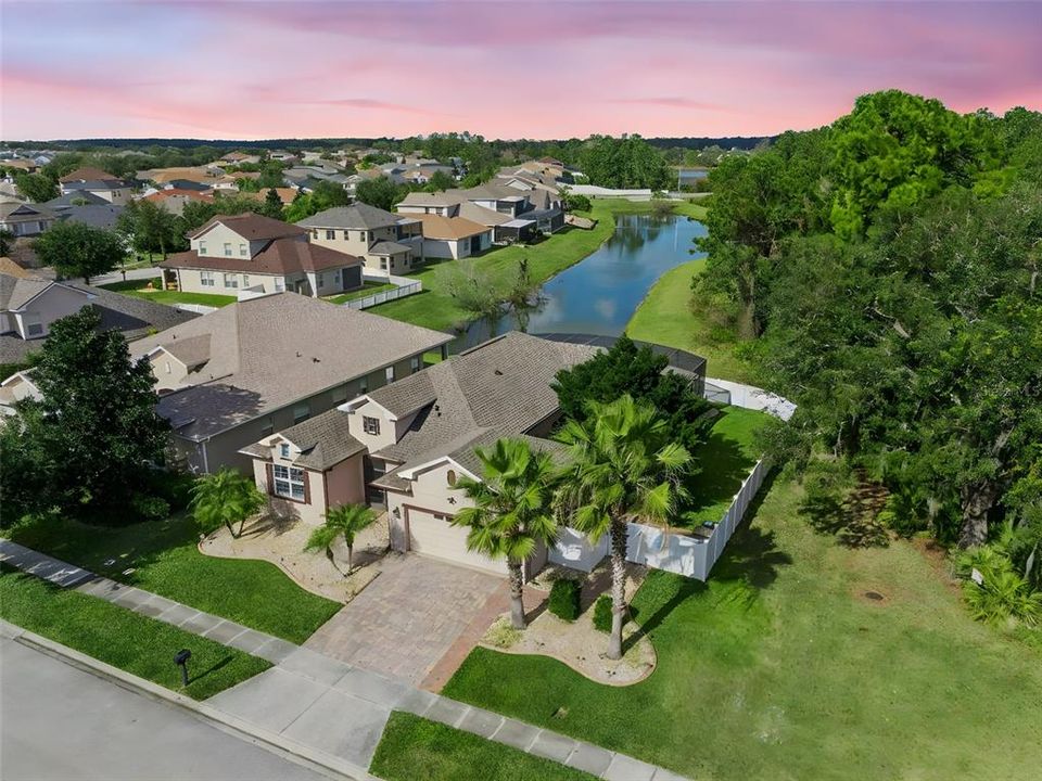 En Venta: $499,900 (3 camas, 2 baños, 2346 Pies cuadrados)