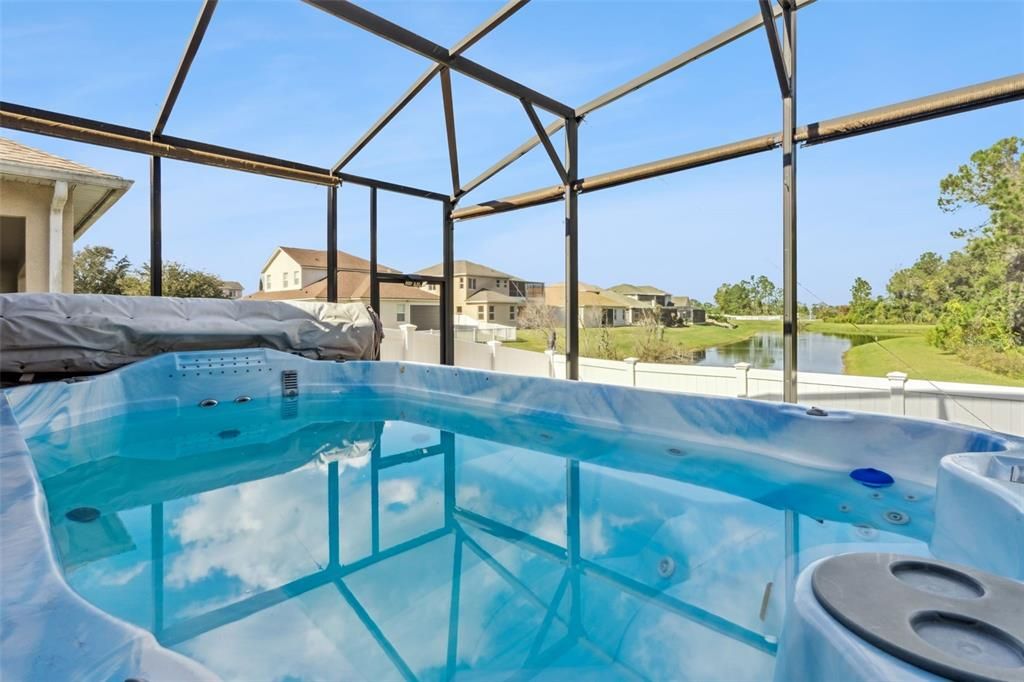 En Venta: $499,900 (3 camas, 2 baños, 2346 Pies cuadrados)