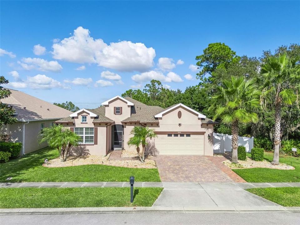 En Venta: $499,900 (3 camas, 2 baños, 2346 Pies cuadrados)