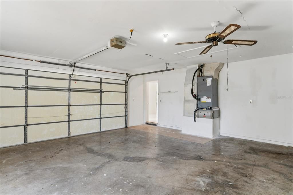 For Sale: $335,000 (3 beds, 2 baths, 1767 Square Feet)