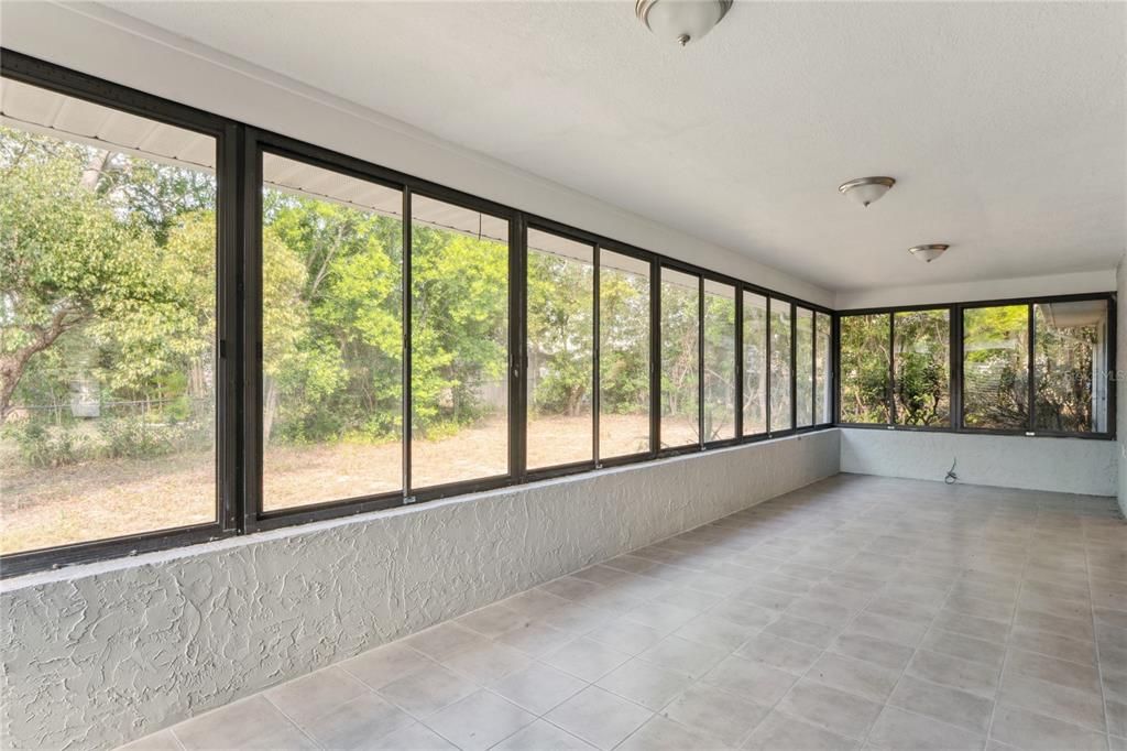 For Sale: $335,000 (3 beds, 2 baths, 1767 Square Feet)