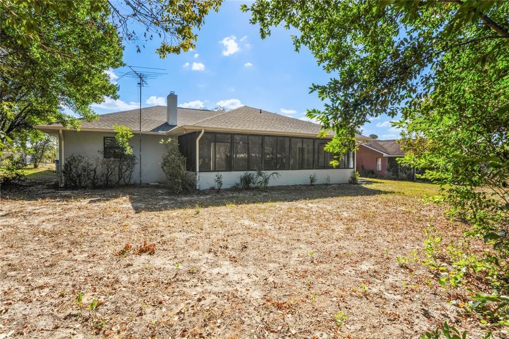 For Sale: $335,000 (3 beds, 2 baths, 1767 Square Feet)