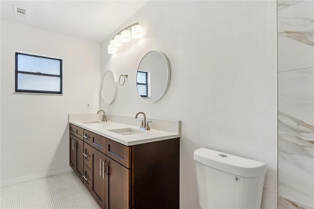 For Sale: $335,000 (3 beds, 2 baths, 1767 Square Feet)