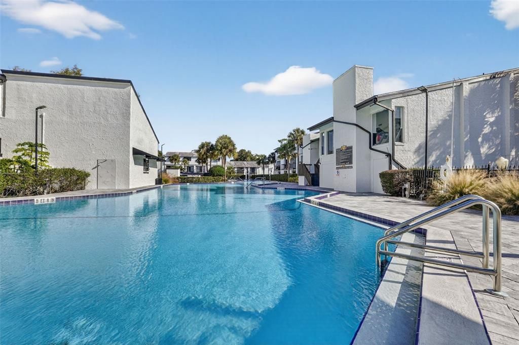 待售: $199,900 (3 贝兹, 2 浴室, 1426 平方英尺)