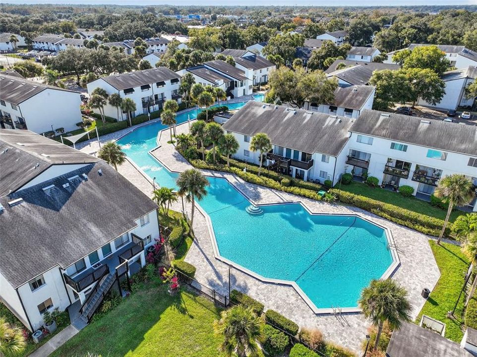 待售: $199,900 (3 贝兹, 2 浴室, 1426 平方英尺)