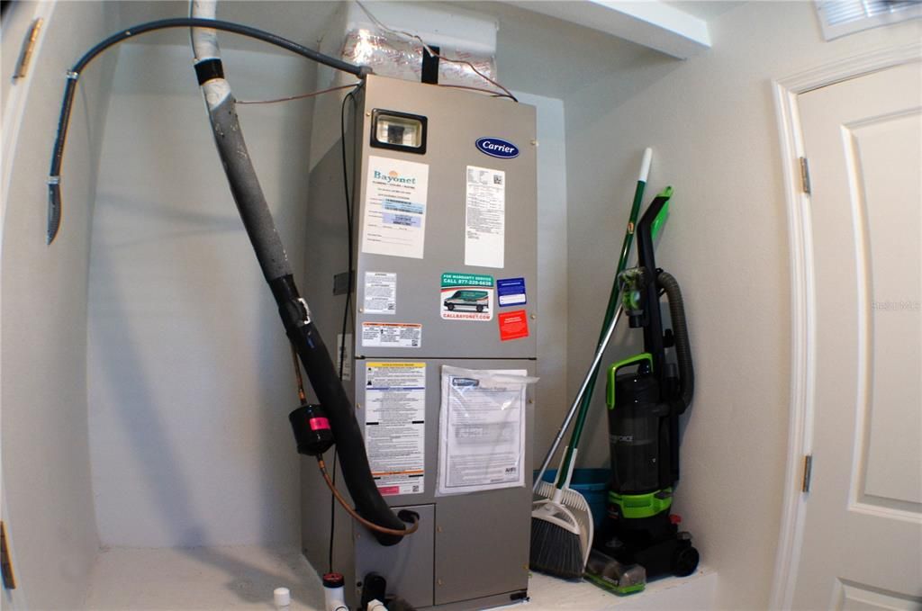 En Renta: $2,400 (3 camas, 2 baños, 1448 Pies cuadrados)