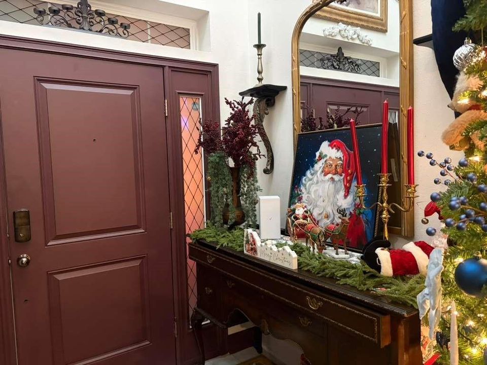 En Venta: $420,000 (4 camas, 2 baños, 2405 Pies cuadrados)