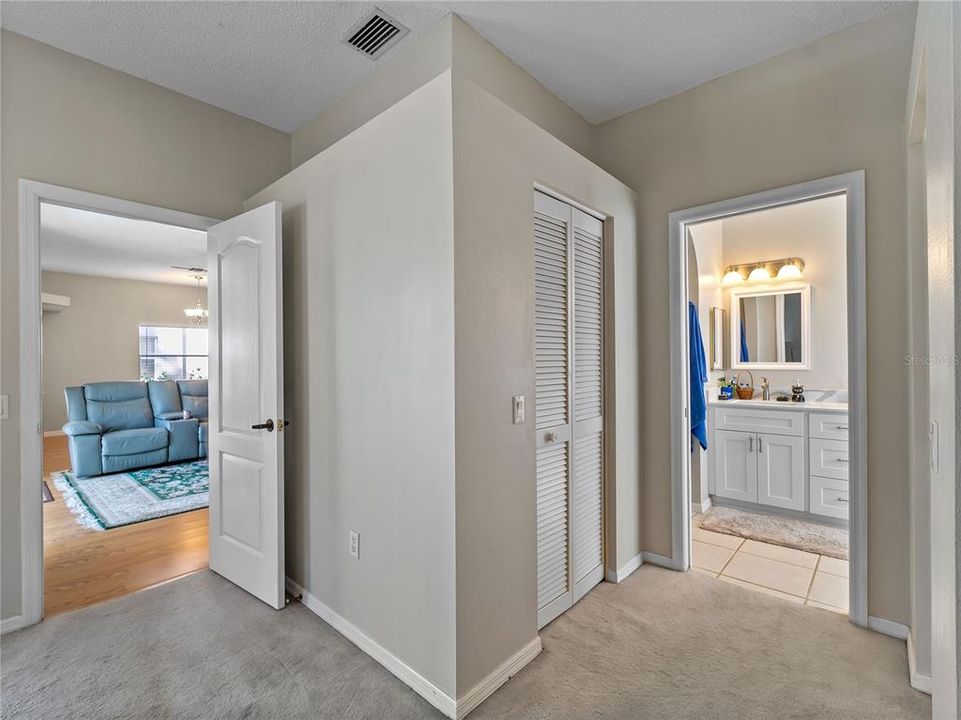 待售: $490,000 (3 贝兹, 2 浴室, 1808 平方英尺)