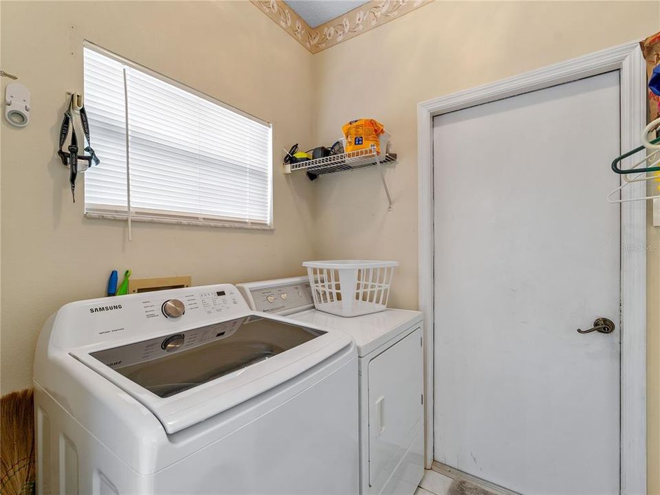 待售: $490,000 (3 贝兹, 2 浴室, 1808 平方英尺)