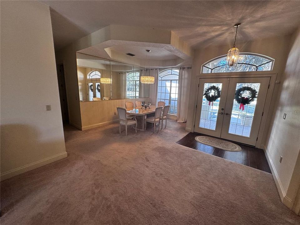 For Sale: $550,000 (4 beds, 2 baths, 2686 Square Feet)