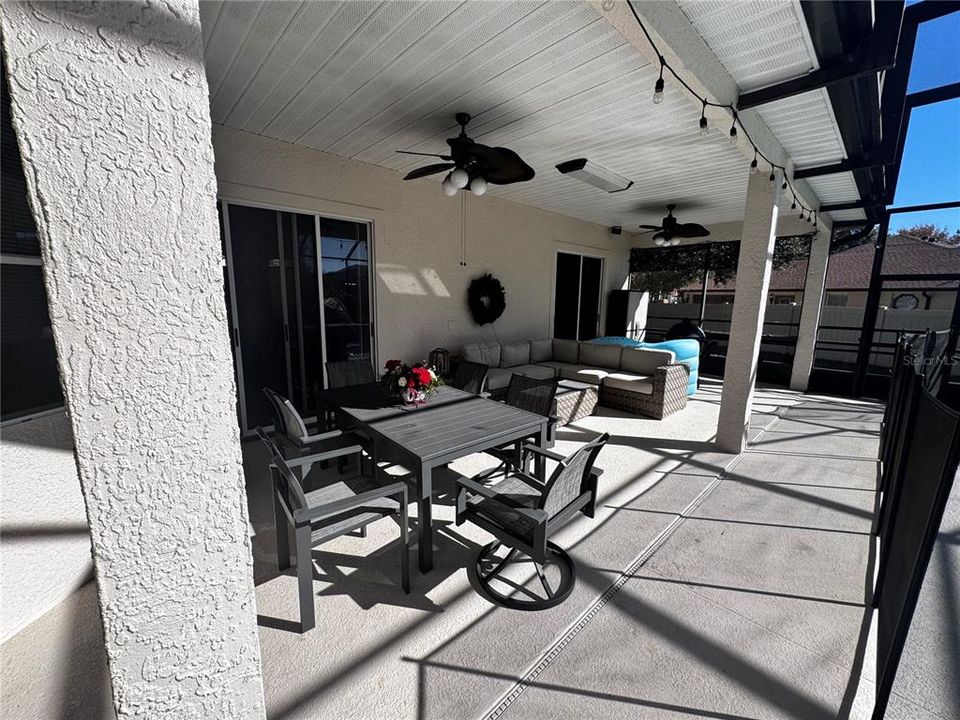 For Sale: $550,000 (4 beds, 2 baths, 2686 Square Feet)