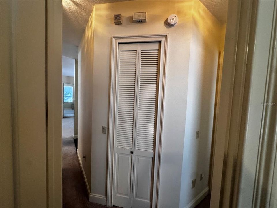 For Sale: $550,000 (4 beds, 2 baths, 2686 Square Feet)