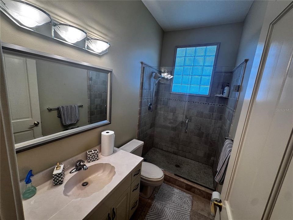 For Sale: $550,000 (4 beds, 2 baths, 2686 Square Feet)