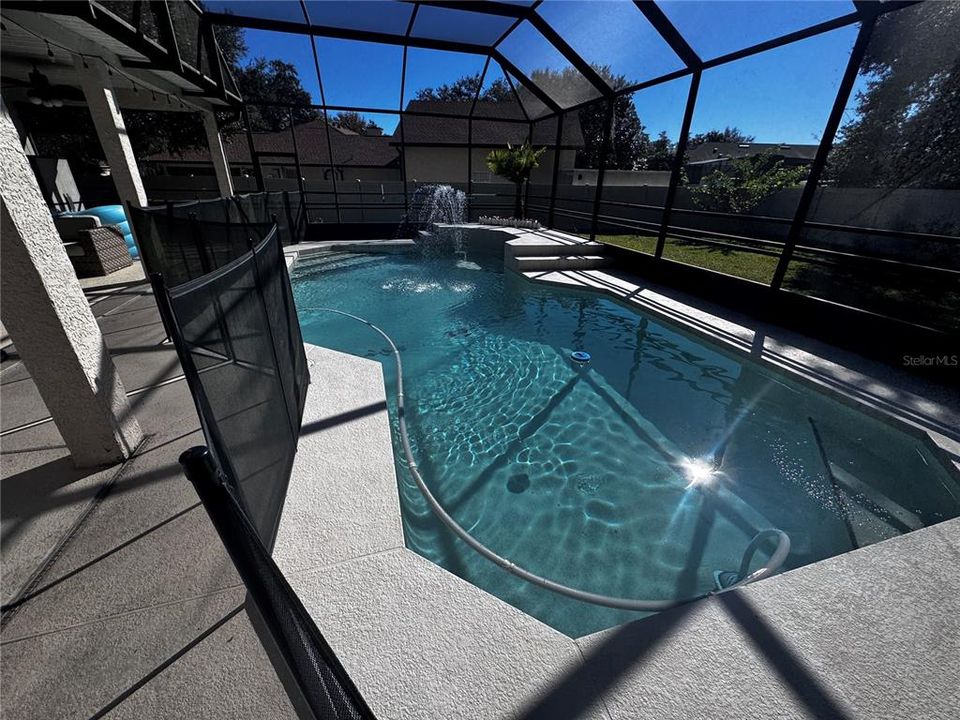 For Sale: $550,000 (4 beds, 2 baths, 2686 Square Feet)