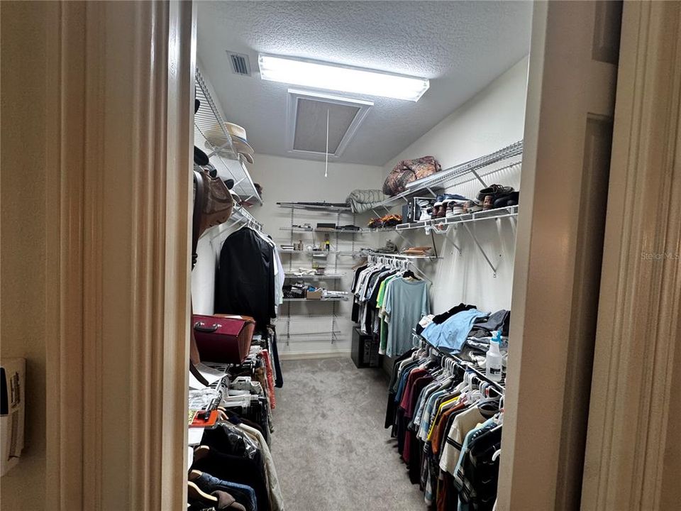 For Sale: $550,000 (4 beds, 2 baths, 2686 Square Feet)