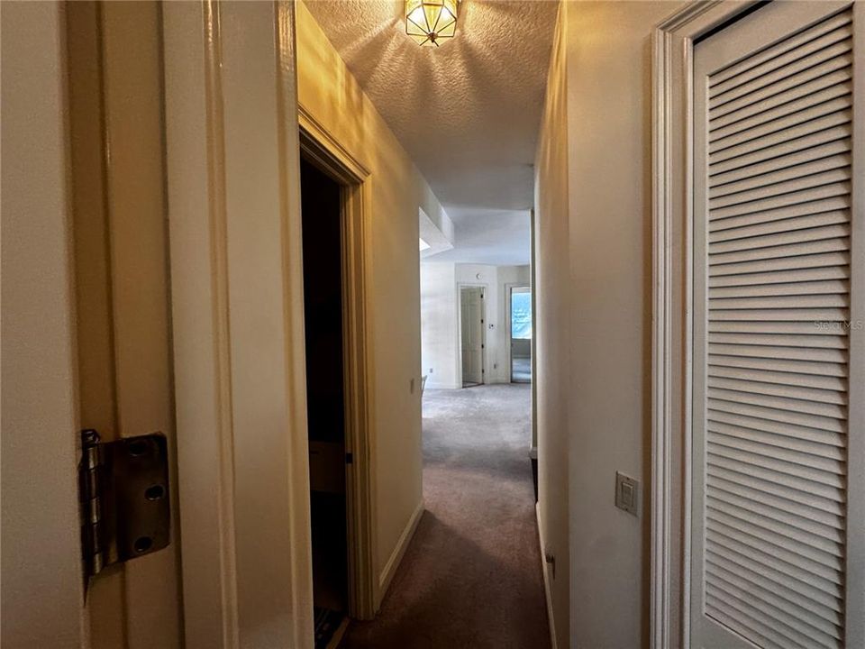 For Sale: $550,000 (4 beds, 2 baths, 2686 Square Feet)