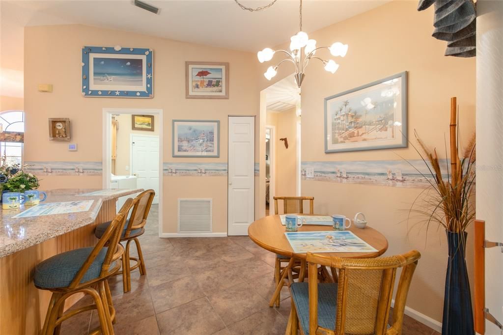 For Sale: $318,900 (3 beds, 2 baths, 1725 Square Feet)