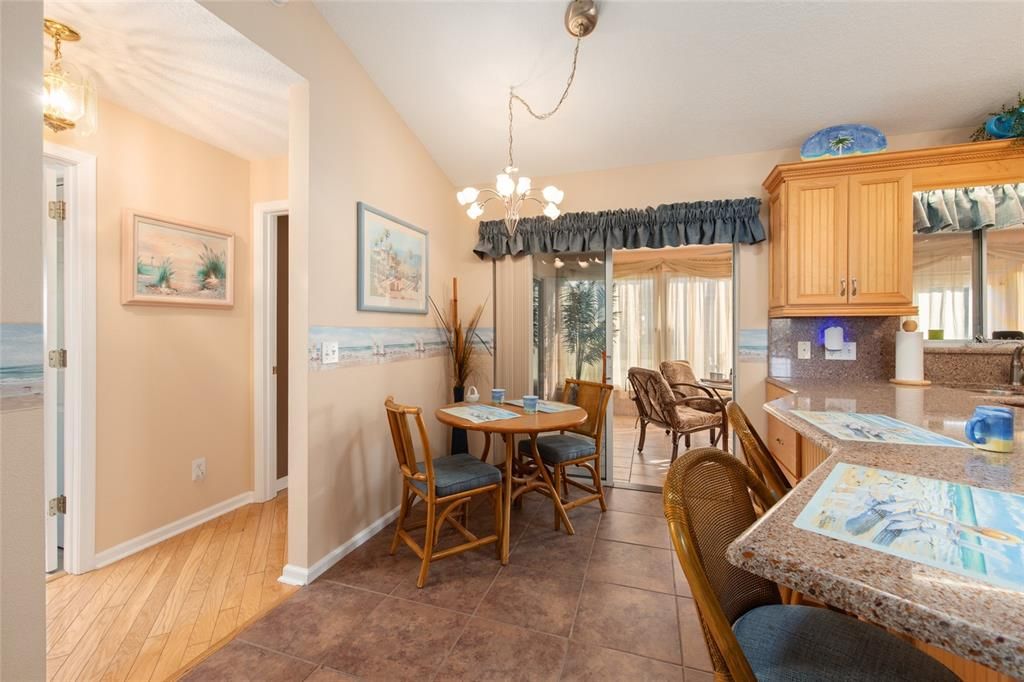 For Sale: $318,900 (3 beds, 2 baths, 1725 Square Feet)