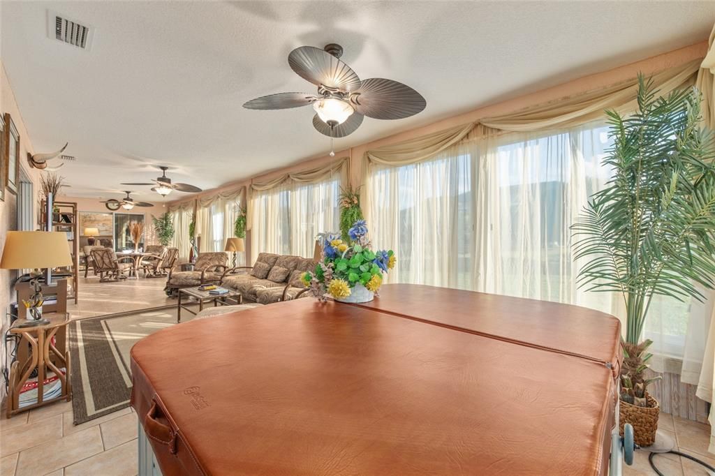 For Sale: $318,900 (3 beds, 2 baths, 1725 Square Feet)