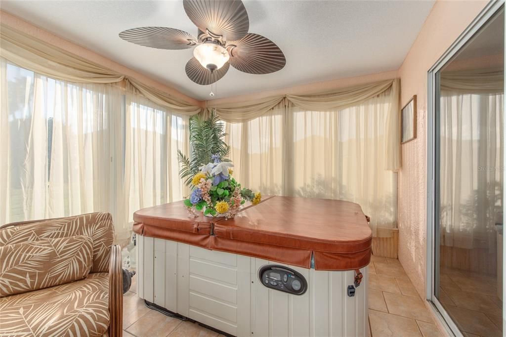 For Sale: $318,900 (3 beds, 2 baths, 1725 Square Feet)