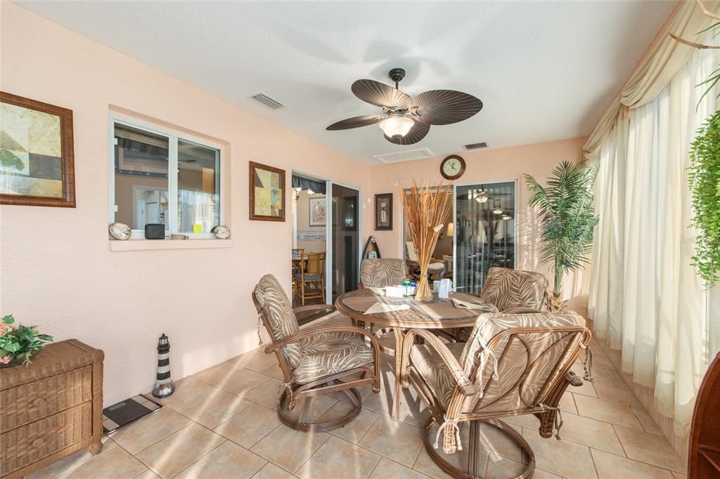 For Sale: $318,900 (3 beds, 2 baths, 1725 Square Feet)