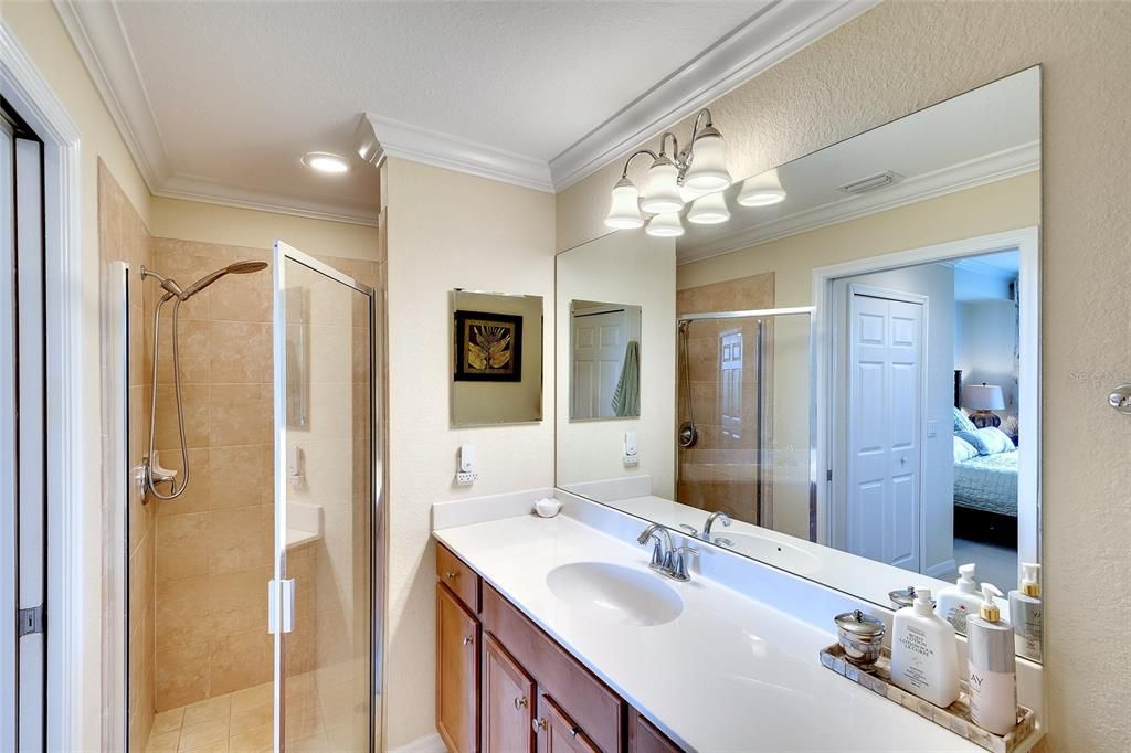 For Sale: $309,900 (2 beds, 2 baths, 1296 Square Feet)