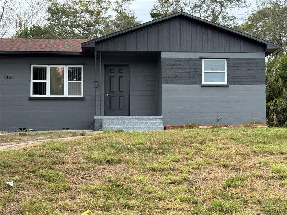 В аренду: $2,000 (3 спален, 1 ванн, 923 Квадратных фут)