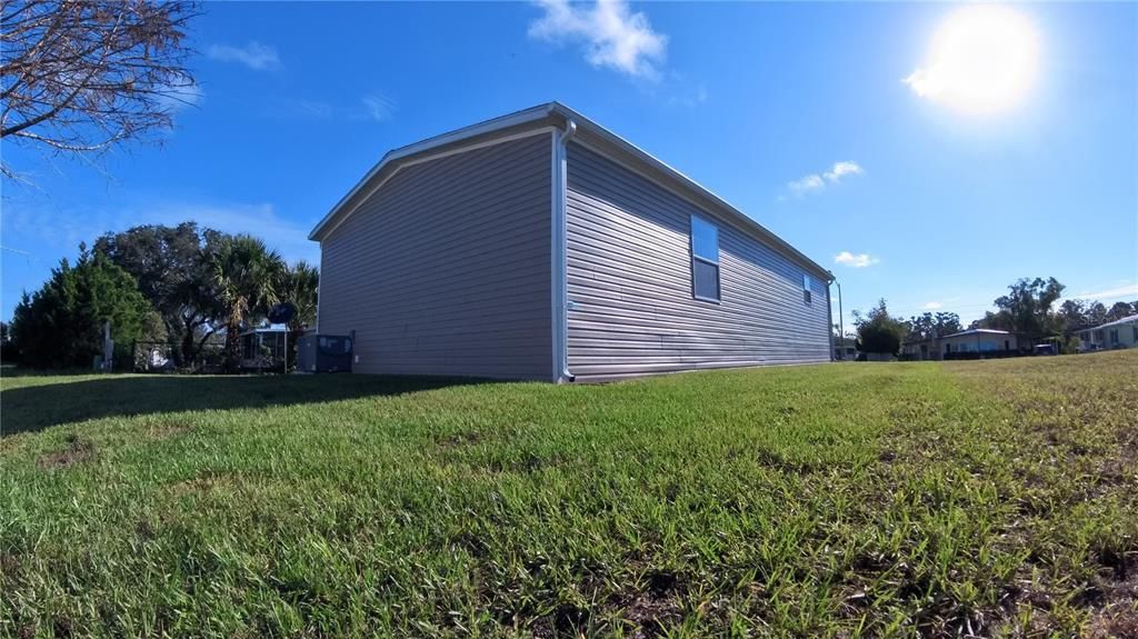 For Sale: $199,000 (3 beds, 2 baths, 1400 Square Feet)