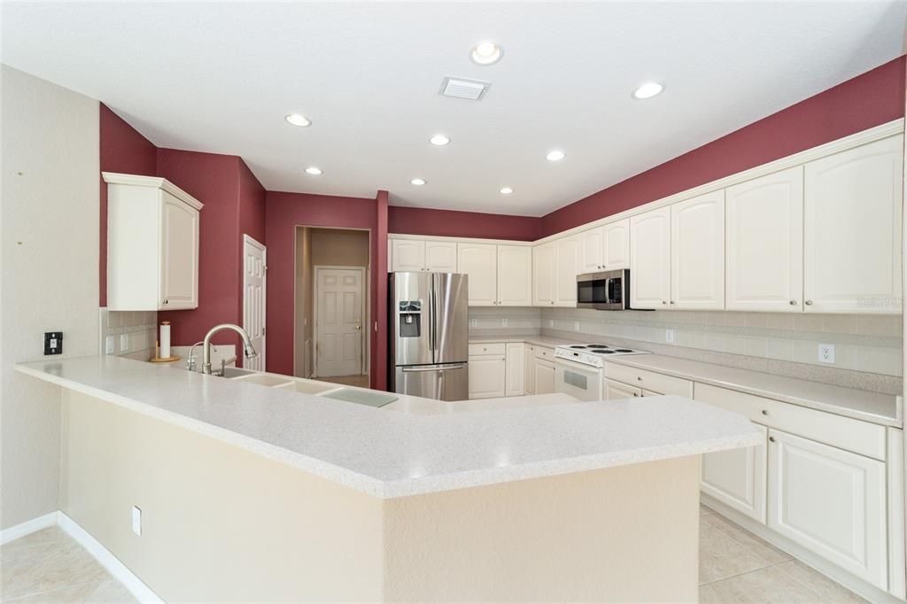 待售: $445,000 (3 贝兹, 2 浴室, 2413 平方英尺)