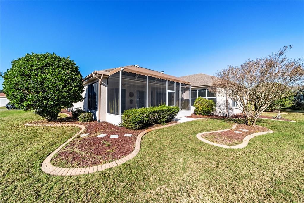 待售: $445,000 (3 贝兹, 2 浴室, 2413 平方英尺)