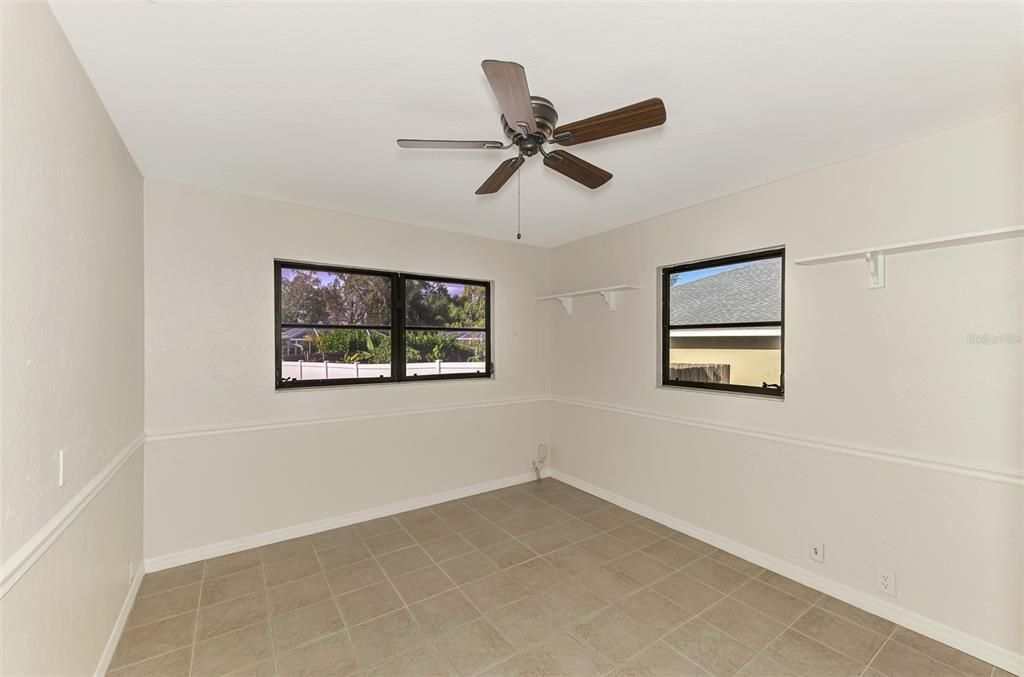 For Sale: $450,000 (4 beds, 2 baths, 1794 Square Feet)