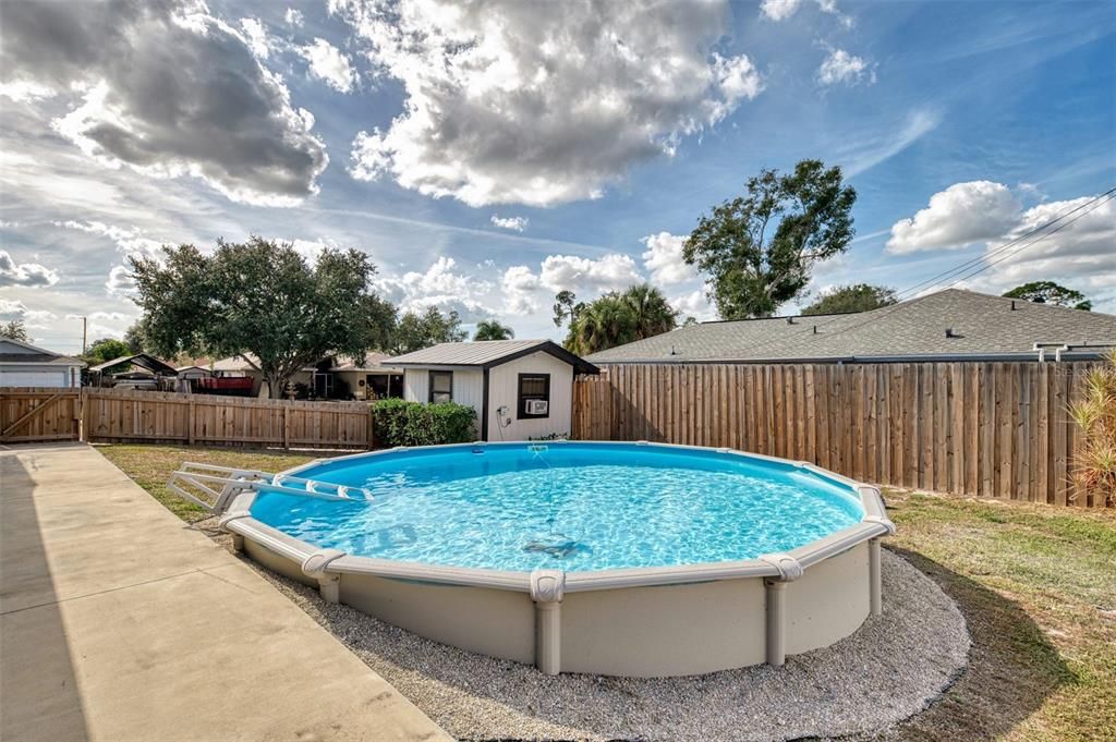 For Sale: $450,000 (4 beds, 2 baths, 1794 Square Feet)