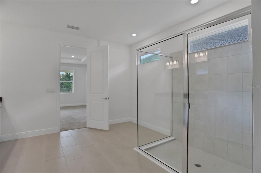 For Sale: $645,391 (3 beds, 3 baths, 2723 Square Feet)