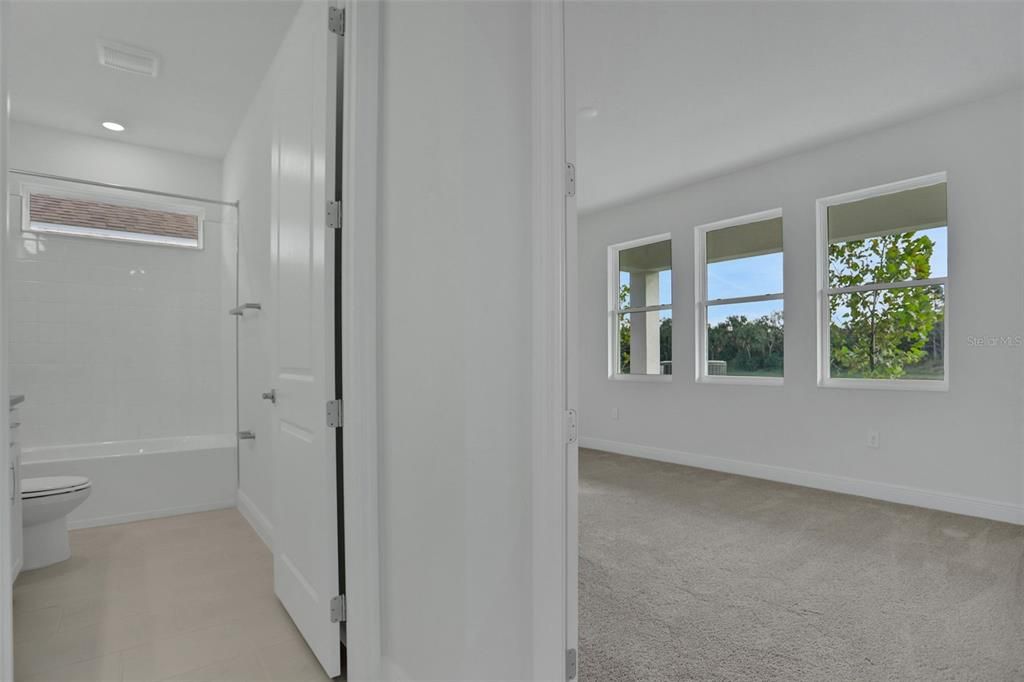 For Sale: $645,391 (3 beds, 3 baths, 2723 Square Feet)