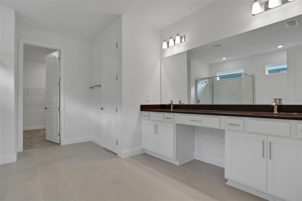 For Sale: $645,391 (3 beds, 3 baths, 2723 Square Feet)