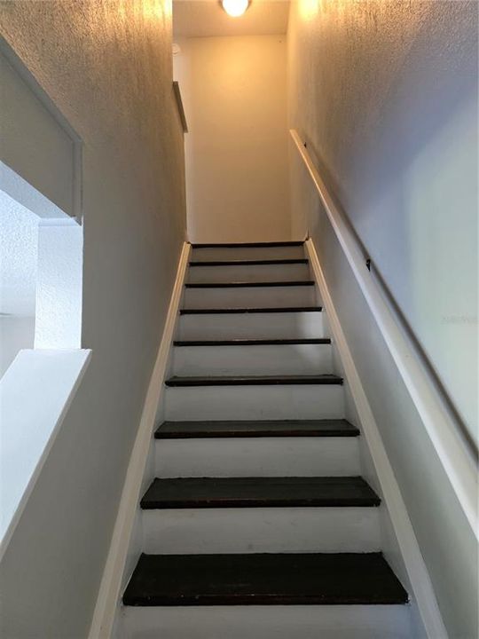 For Rent: $1,950 (2 beds, 2 baths, 1200 Square Feet)