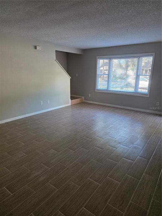 For Rent: $1,950 (2 beds, 2 baths, 1200 Square Feet)