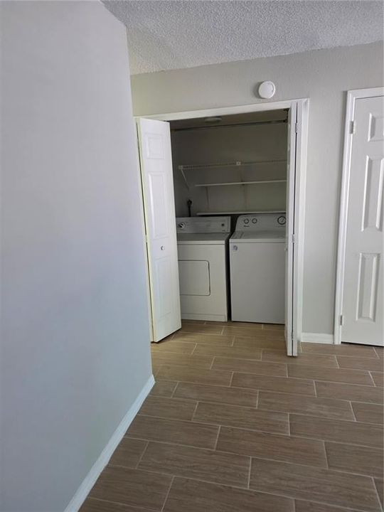 For Rent: $1,950 (2 beds, 2 baths, 1200 Square Feet)