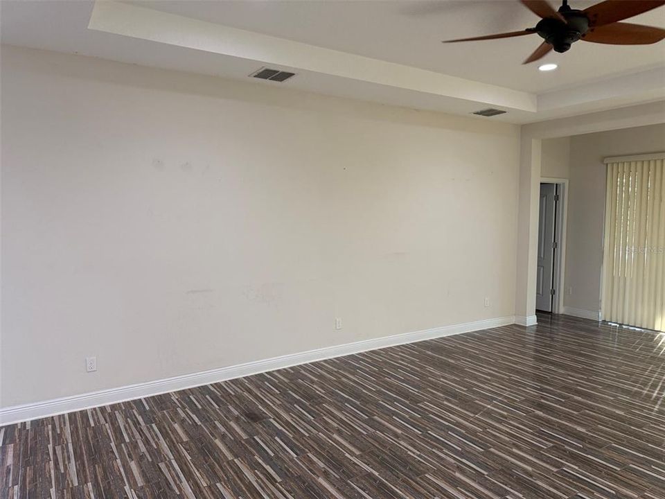 На продажу: $437,500 (4 спален, 3 ванн, 2822 Квадратных фут)