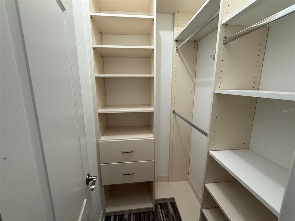 На продажу: $437,500 (4 спален, 3 ванн, 2822 Квадратных фут)