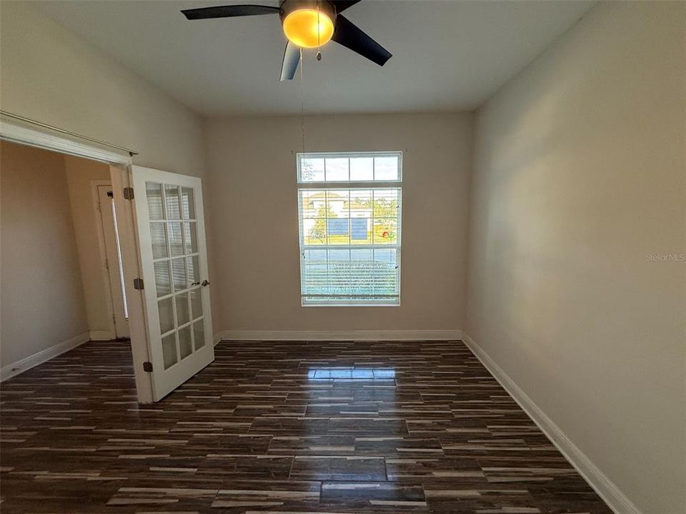 На продажу: $437,500 (4 спален, 3 ванн, 2822 Квадратных фут)